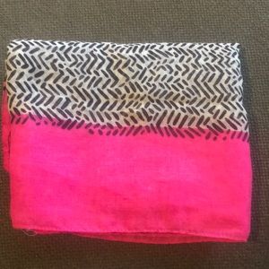 Bebe Circle Scarf